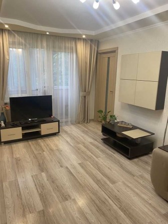 Сдается комфортная 2к. квартира, евроремонт, середина пр. Поля - фото 1