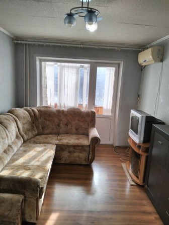 Сдаю 2-х ком.кв. 4/9 ул.Староднепровская, Бридж - фото 1