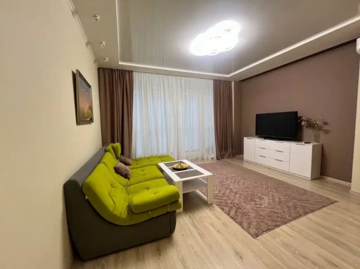 Сдам 2 ком ЖК Дует Крутогорный Парк Центр Менора Успенская пл - фото 1