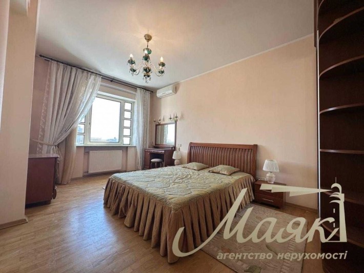 Оренда 3-х кімнатної квартири 130м2 Печерський Андрія Верхогляда, 4 - фото 1
