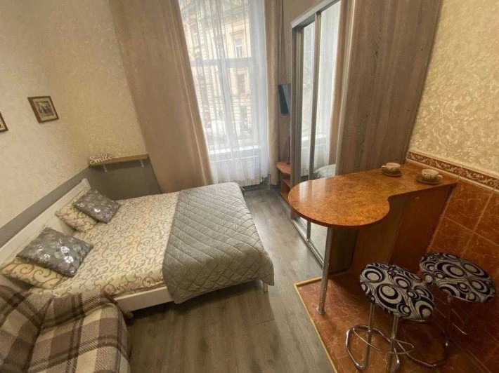 Оренда 1 кімнатної квартири в центрі на проспекті Шевченка. - фото 1