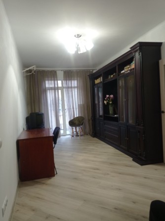 Квартира біля  музкомедіі в новобудові - фото 1