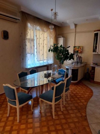 Сдам 4к квартиру на пров.Евгения Коновальця 13, парк Шевченко - фото 1