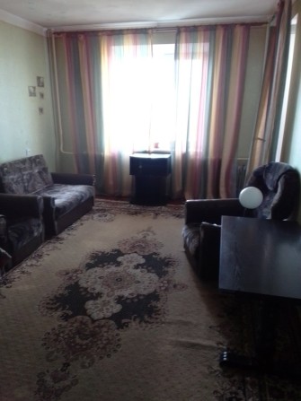 Сдам 1ком.кв 8/14ул.Парамонова.Стир.маш.холод.,бойлер. - фото 1