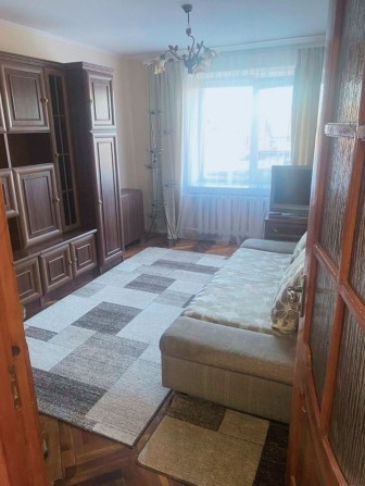 Оренда 2вох кімнатної квартири в Шевченківському рн  вул Миколайчукаук - фото 1