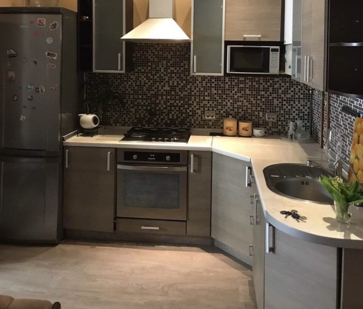 2 кім квартира вул. Коновальця, до центру 15 хв пішкт - фото 1
