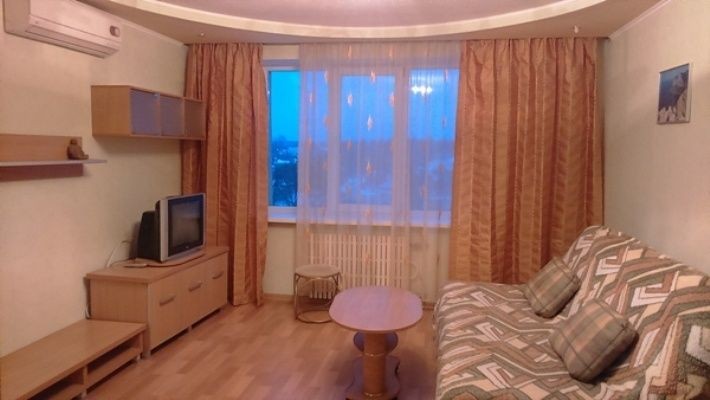 Сдам свою 1 - однакомнатную квартиру Науки - фото 1
