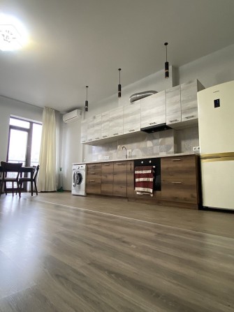 Сдам 1 ком. Кв-ру в Аркадии. Без повышения цены на лето. - фото 1
