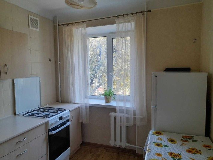 Сдам 1 к. кв. на длительный срок район Новые Дома, пр-т Григогренко - фото 1