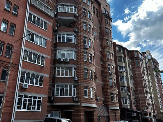 Продаж 3-к квартири вул. Чорновола 29 Киев