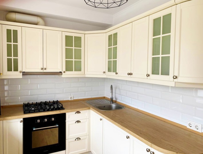 Продаж 3-кімнатної квартири, вул. Мрії 5 - фото 1