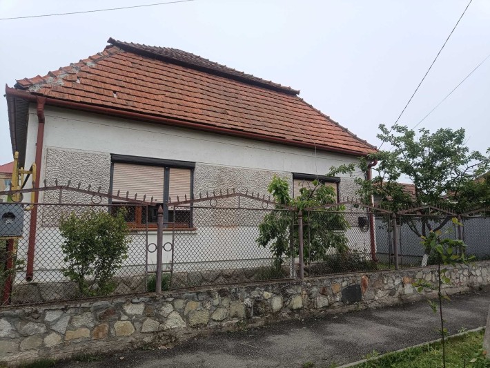 ПРОДАЖ 2х кімнатного БУДИНКУ 600 м від басейнів, один з КРАЩИХ РАЙОНІВ - фото 1