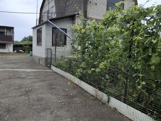 Продається будинок 102м2.,з великим угіддям Васильков