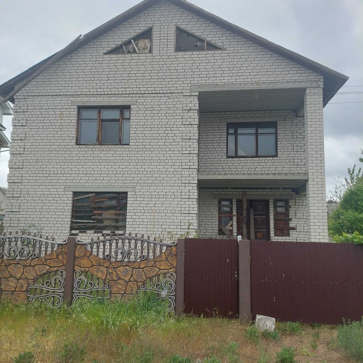Продам будинок смт.Власівка - фото 1