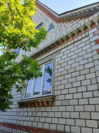 Юрівка, частина будинку,ділянка 4.71 соток, ПРИВАТИЗОВАНА, центр села - фото 1