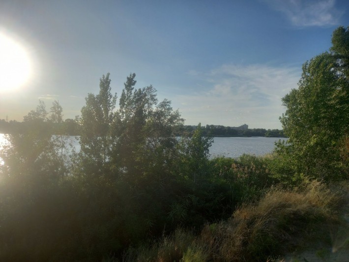 Продам недостроенный Дом.Шикарный район Левого берега г.Каменское. - фото 1