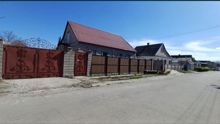 Продам  Большой дом правый берег р-н Жд - фото 1
