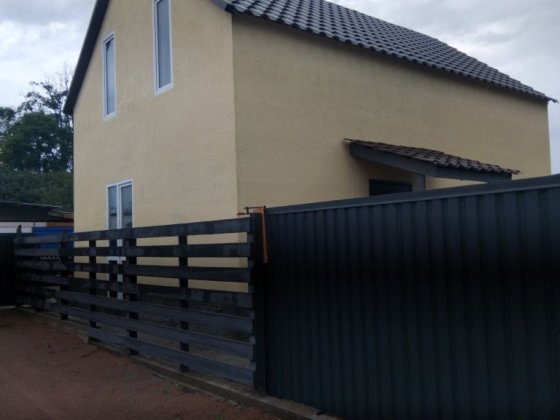 Продам дом в гостомеле центр Гостомель