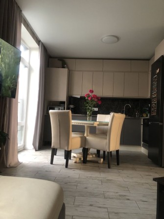 Продам свій таунхаус в якому зроблено ремо - фото 1