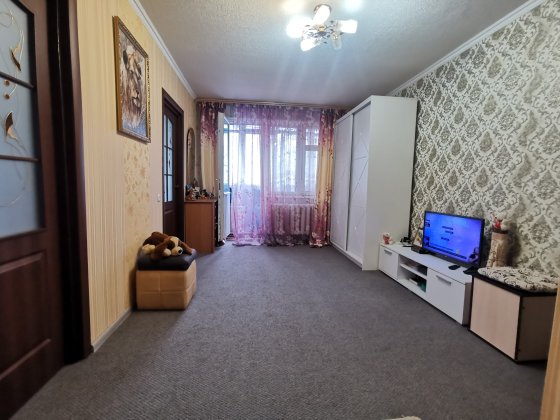 Продається 3-х кімнатна квартира на Піонерській по вулиці Січневого прориву Біла Церква