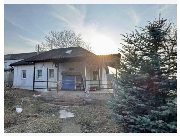 Чудовий затишний будиночок Зміїв - фото 1