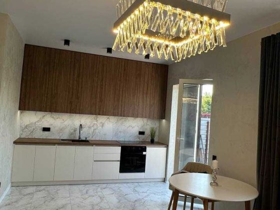 Таунхаус з ремонтом та меблями в центрі Гостомеля за ціною квартири!!! Гостомель