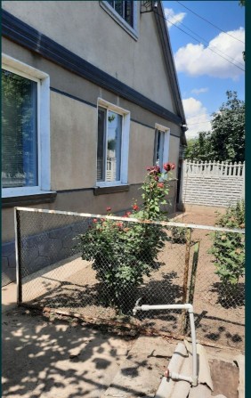 Продам большой 4 комн. дом - фото 1