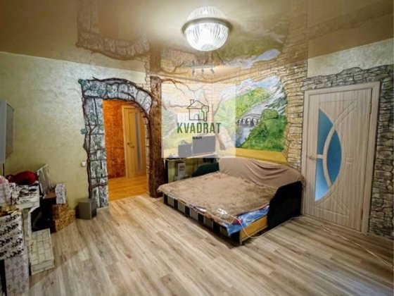 Продам будинок з готовим ремонтом, р-н цементного посьолку Кам'янець-Подільський