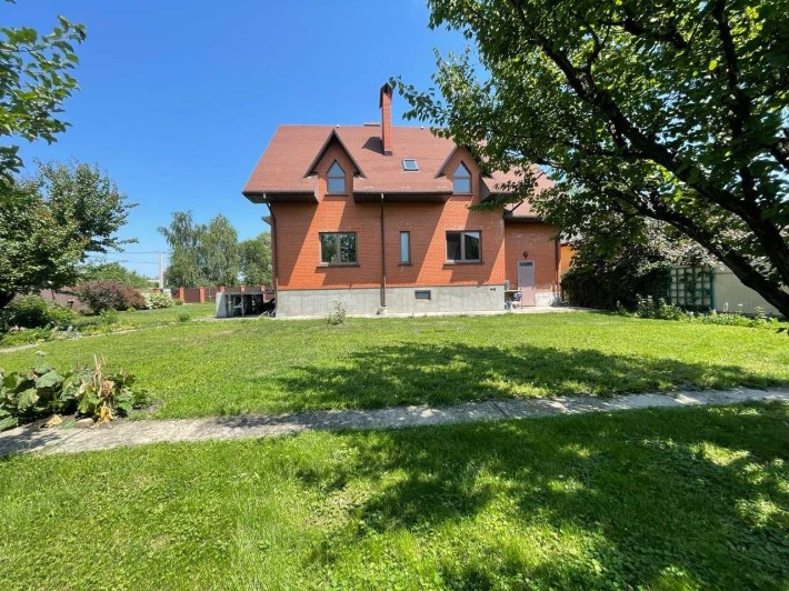 Будинок 286 м² з підвалом і гаражем на Дніпровській, Гостомель - фото 1