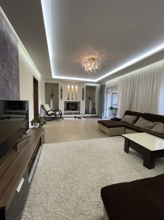 3-рівневий таунхаус 240 м² в Елітному комплексі “Олександрійський” - фото 1