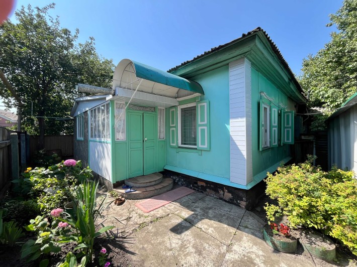 Продам половину будинку,р-н"Зал.вокзалу",2-й пров.Свободи - фото 1