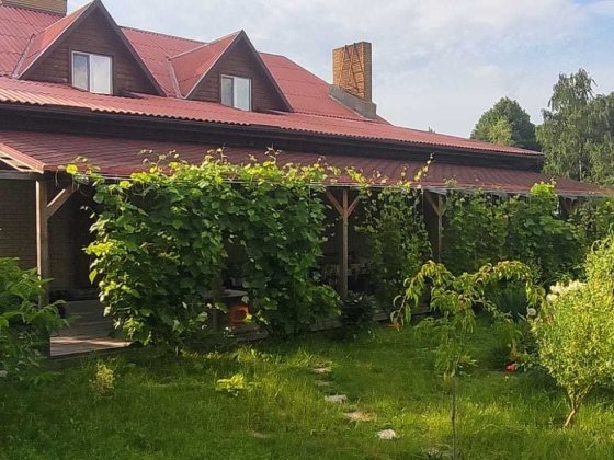 Продам будинок для родини,бізнесу або орендного бізнесу Конотоп