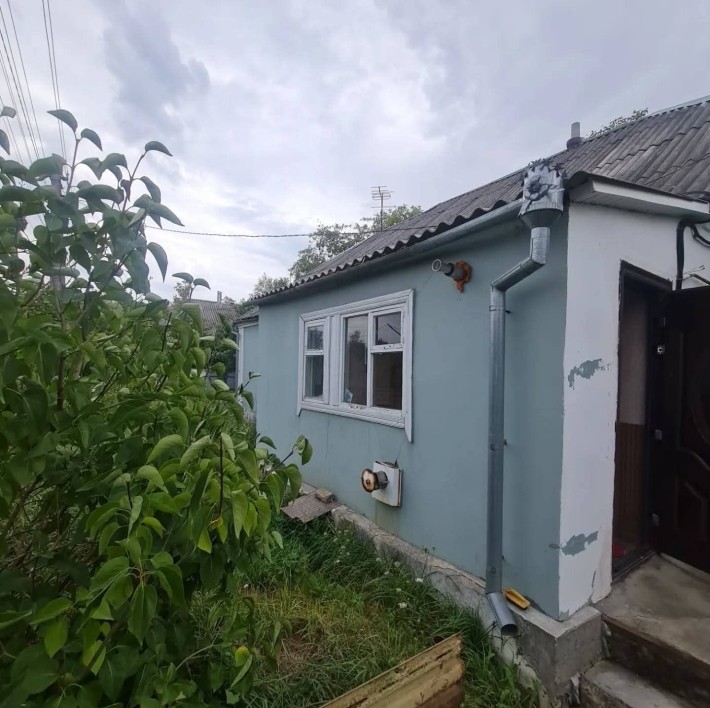 Продається затишний житловий будинок у районі "Поділ" - фото 1