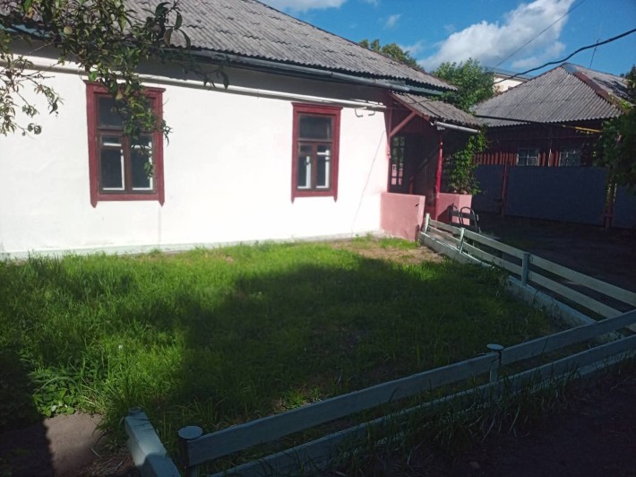 Продається 1/4 частина будинку, виведена в статус квартири - фото 1