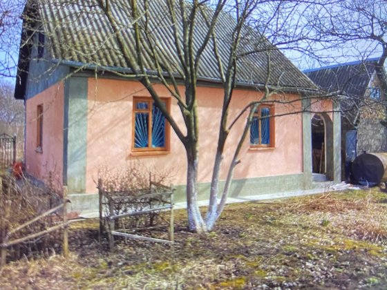 Продається дачний будинок на ділянці 6 сотих Кременец