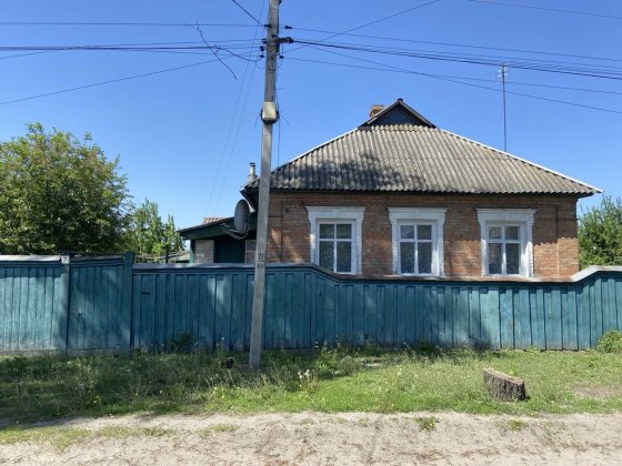 Продам будинок в гарному стані!!! Торг присутній!!! 