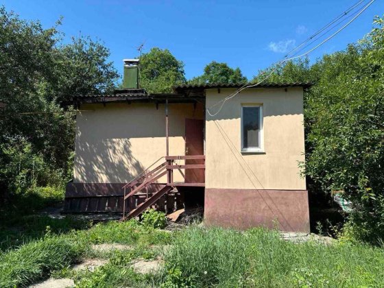 Продам будинок у м Люботин ( район центру) Люботин