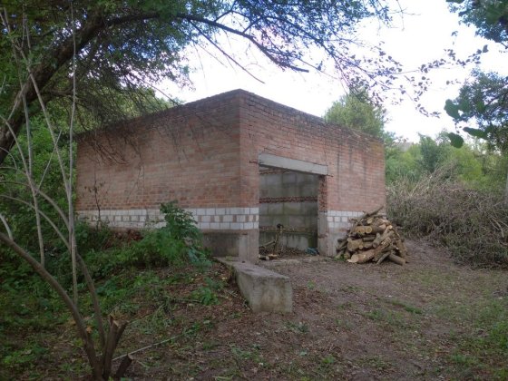 Дача на Булатецькому ставку без даху, приватизована ділянка Лубни