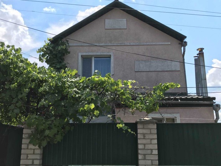 Продам будинок в центрі м.Миргород (центральний ринок) - фото 1