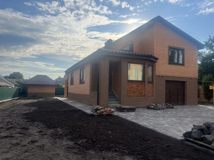 Продам будинок по вул.Василівська, 3хв до базара пішки - фото 1