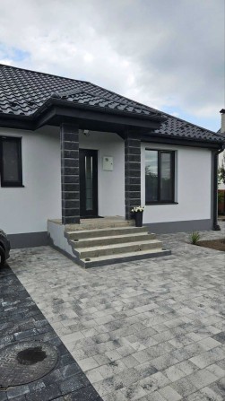 Продам новий будинок з меблями та дизайнерським ремонтом - фото 1