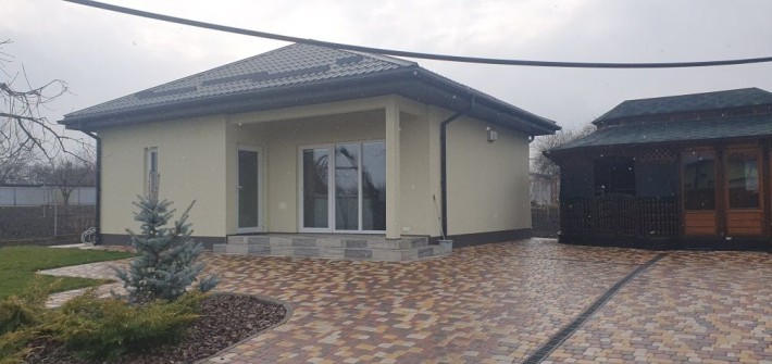 Будинок з щомісячним прибутком(сонячні батареї) - фото 1
