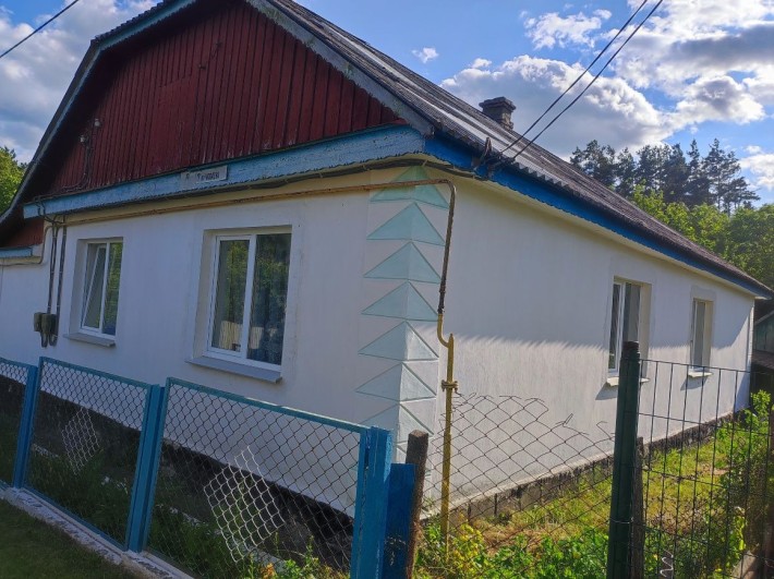 Будинок ,побудований на двох власників - фото 1