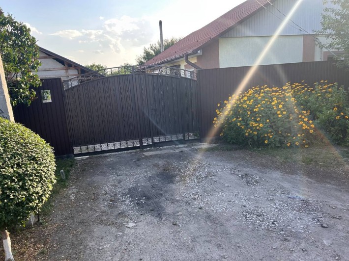 Продам будинок в хорошому стані - фото 1