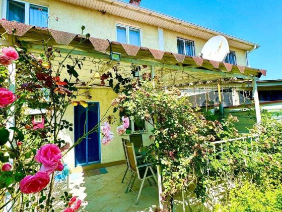 Продаж Таунхауса 120м2 м-н Стожари з ремонтом меблями Обухів