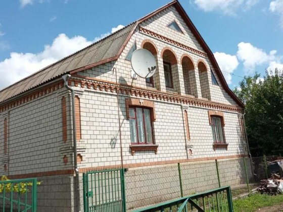 будинок з земельною ділянкою Хмільник