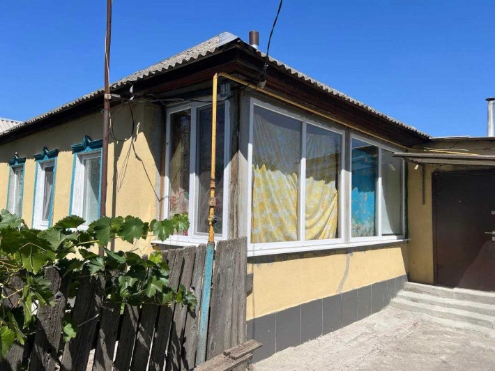 Продам дом с удобствами - фото 1