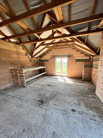 продаж будинку з гаражем - фото 1