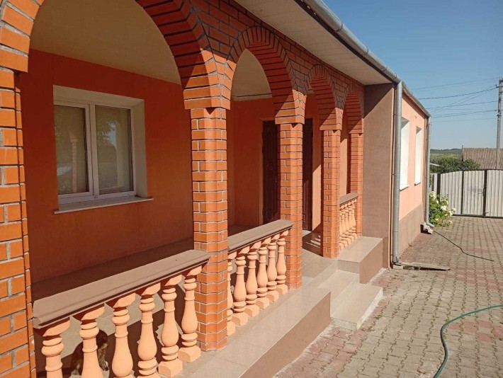 Продається 4к будинок у Південно-Західному районі (Шаровечка) 39780 - фото 1