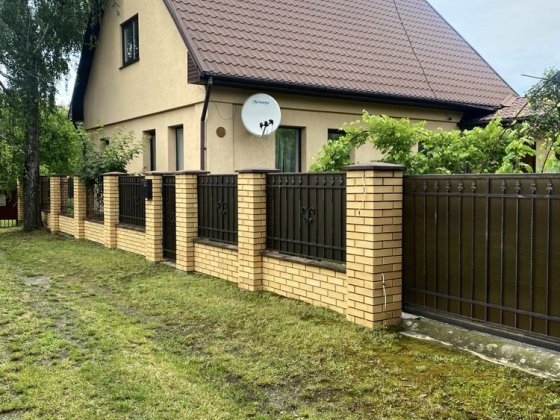 Будинок , гарна локація Бровари